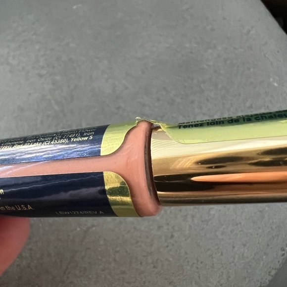 LipSence Long Lasting Liquid Lip Color in Nude Pink - Picture 3 of 4